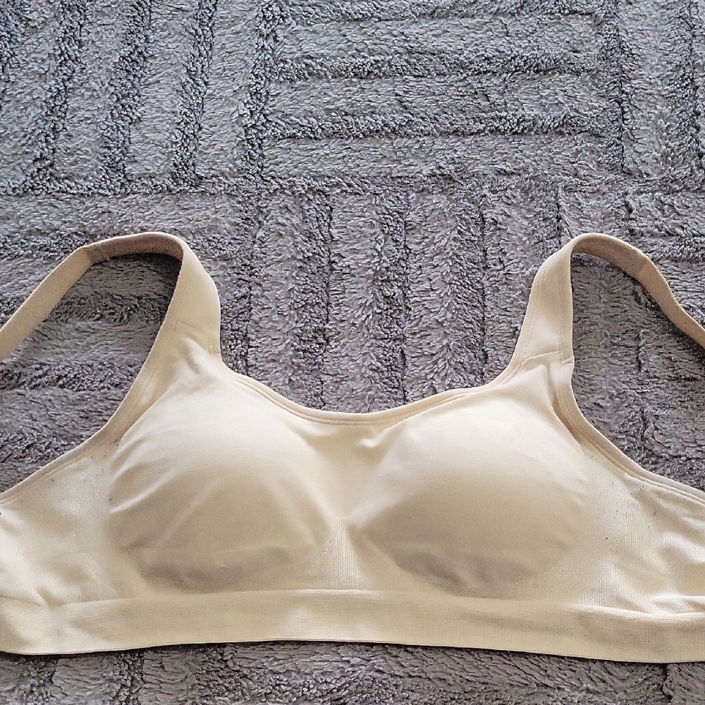 Shapermint Tan Wireless Bra